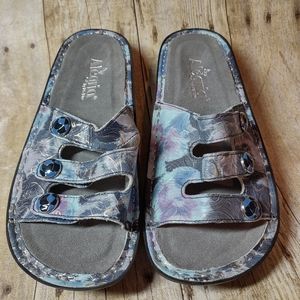 Alegria size 36 (6US) blue with metallic swirls. New no box